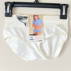 Women’s JALE Micro Soft Beige Panty - S - New with Tags
